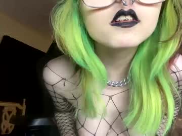 webcam girl cryptiddi3s capture image #4429208