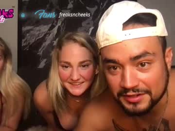 webcam couple freaksxcheeks capture image #2916529