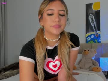 webcam girl amelie_bunny_real capture image #3480880