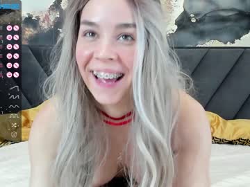 webcam girl monika_youthfull capture image #5161037