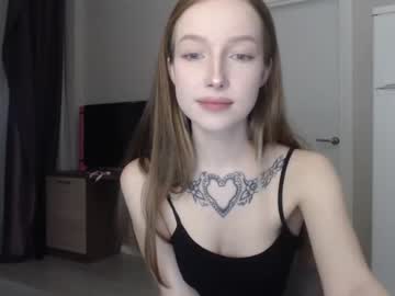webcam girl cringecringecringe capture image #1630795