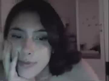 webcam girl daddysgirllyy capture image #5479832