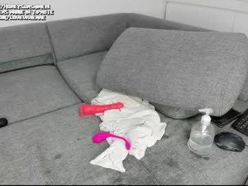 webcam girl honey_sunshine capture image #2335299