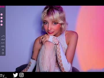 webcam girl lit1le_kitty_ capture image #3809463
