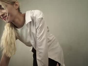 webcam girl cuteelsa_ capture image #5483387