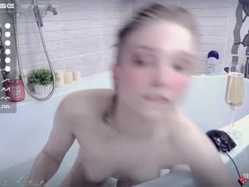 webcam girl _b_a_n_s_h_e_e_ capture image #3077976