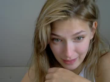 webcam girl talyaa_xo capture image #2621488