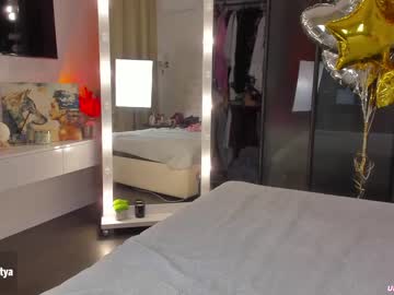 webcam girl sweety_rinushka_ capture image #1646856