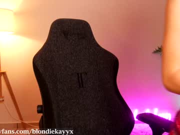 webcam girl blondiekayy capture image #1334692