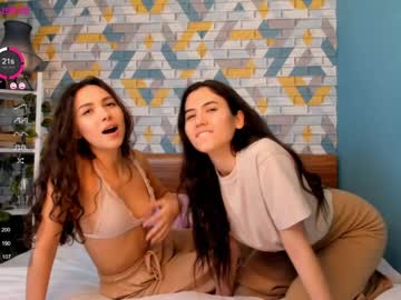 webcam girl gloriamichele capture image #1972647