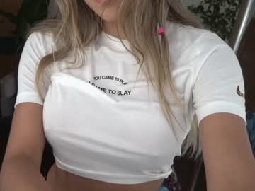 webcam girl beyllove_d capture image #2412509