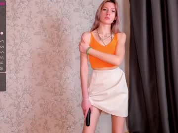 webcam girl princess_hug capture image #4919910