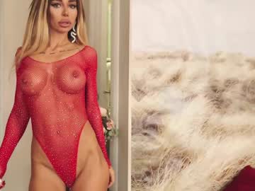webcam girl lovequine capture image #1799514