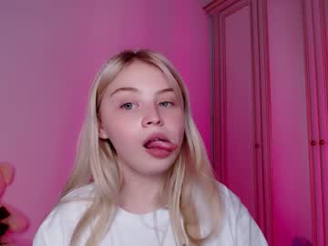 webcam girl shy_blondiee capture image #5161014