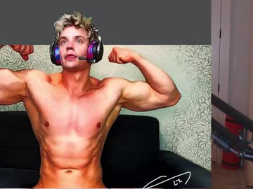 webcam man ironthud capture image #3300442