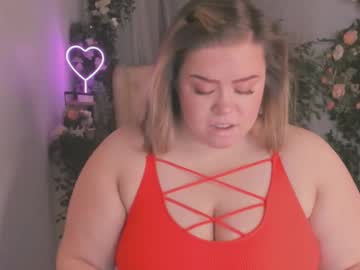 webcam girl sararrr capture image #5582012