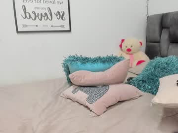 webcam girl abigail_w capture image #2076812