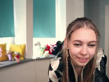 webcam girl aleksa_cutie capture image #1855757