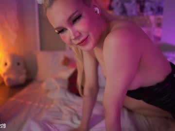webcam tranny blondelashes19 capture image #2653536