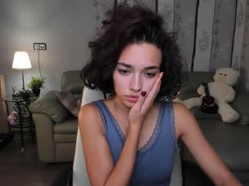 webcam girl ella_flare capture image #3775159