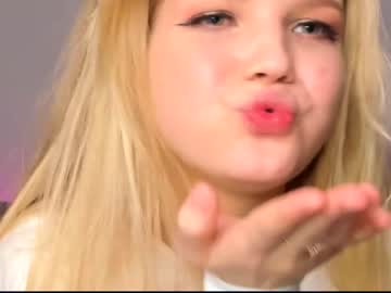webcam girl vanessamo capture image #4445560