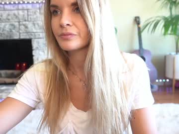 webcam girl phoenix_taylor capture image #2845833