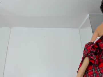 webcam girl ingridblondy94 capture image #2880557