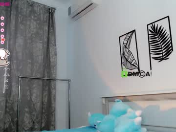 webcam girl small_blondee capture image #4594237