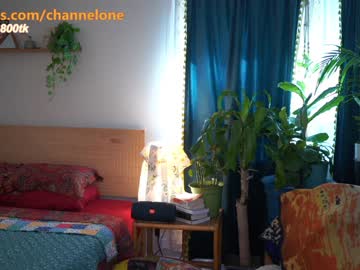 webcam couple channel_1_tv capture image #3925861