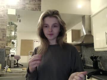 webcam girl lucydelovely capture image #4961658
