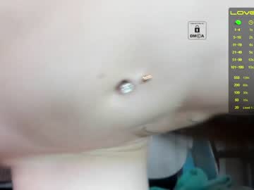 webcam girl _witch__ capture image #1005323