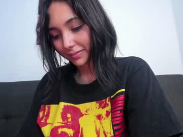 webcam girl giannasue capture image #2409795