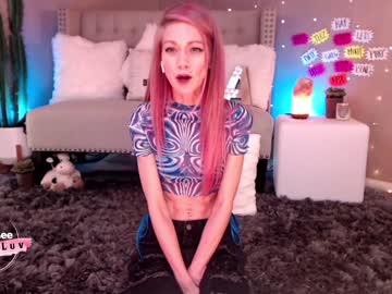 webcam girl aubrilee capture image #3297138