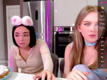 webcam girl small_blondee capture image #4165228