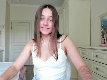 webcam girl eleonora_linn capture image #3330984