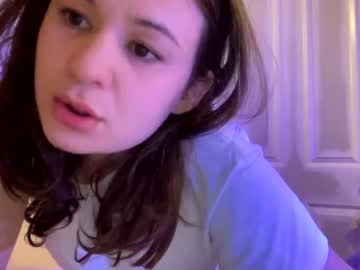 webcam girl internet_famous capture image #1126285