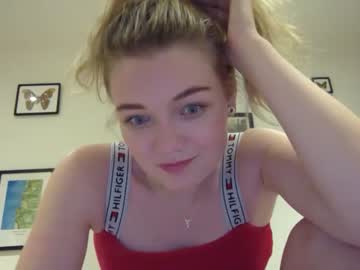 webcam girl redroseldn capture image #5219760