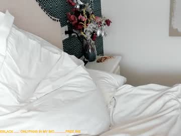 webcam girl cique_black capture image #2987417