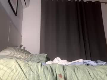 Cam for jamesb0ndageoo7