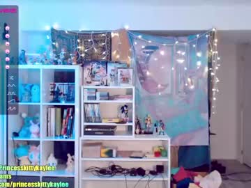 webcam girl princesskittykaylee capture image #1917725
