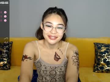webcam girl little_v1rgin_angel capture image #3184747