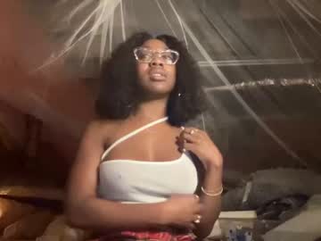 webcam girl dippedinchocolateee capture image #4218704