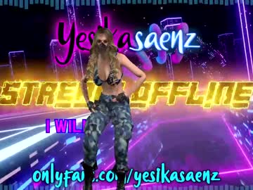 webcam girl yesikasaenz capture image #1788244