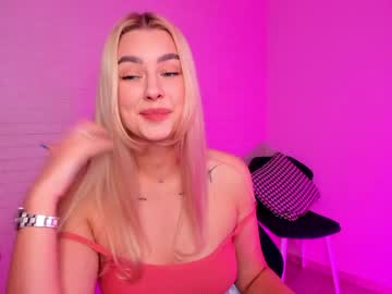 webcam girl 8a8y_nura capture image #1616043