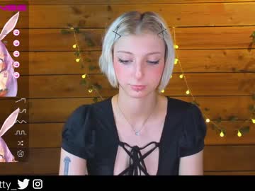 webcam girl lit1le_kitty_ capture image #4149556