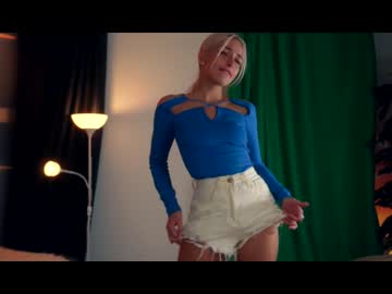 webcam girl artmosphera capture image #3470430
