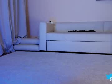 webcam girl hollyextra capture image #5025139