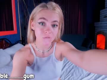 webcam girl katrinpolly capture image #2345253