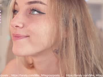 webcam girl mia_milagros capture image #3386395