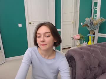webcam girl adelewilson__ capture image #813024